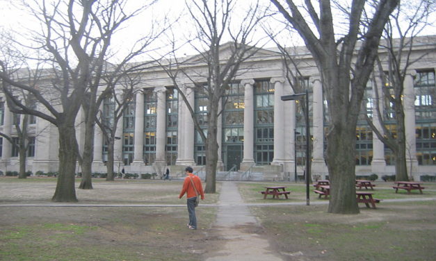 Harvard Law School Launches Public Service Venture Fund