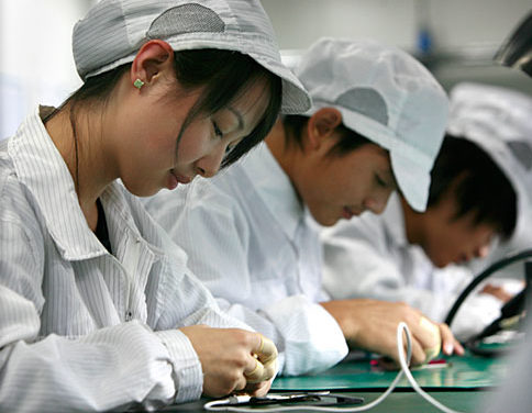 Apple, Foxconn, Promise Improvements for Workers